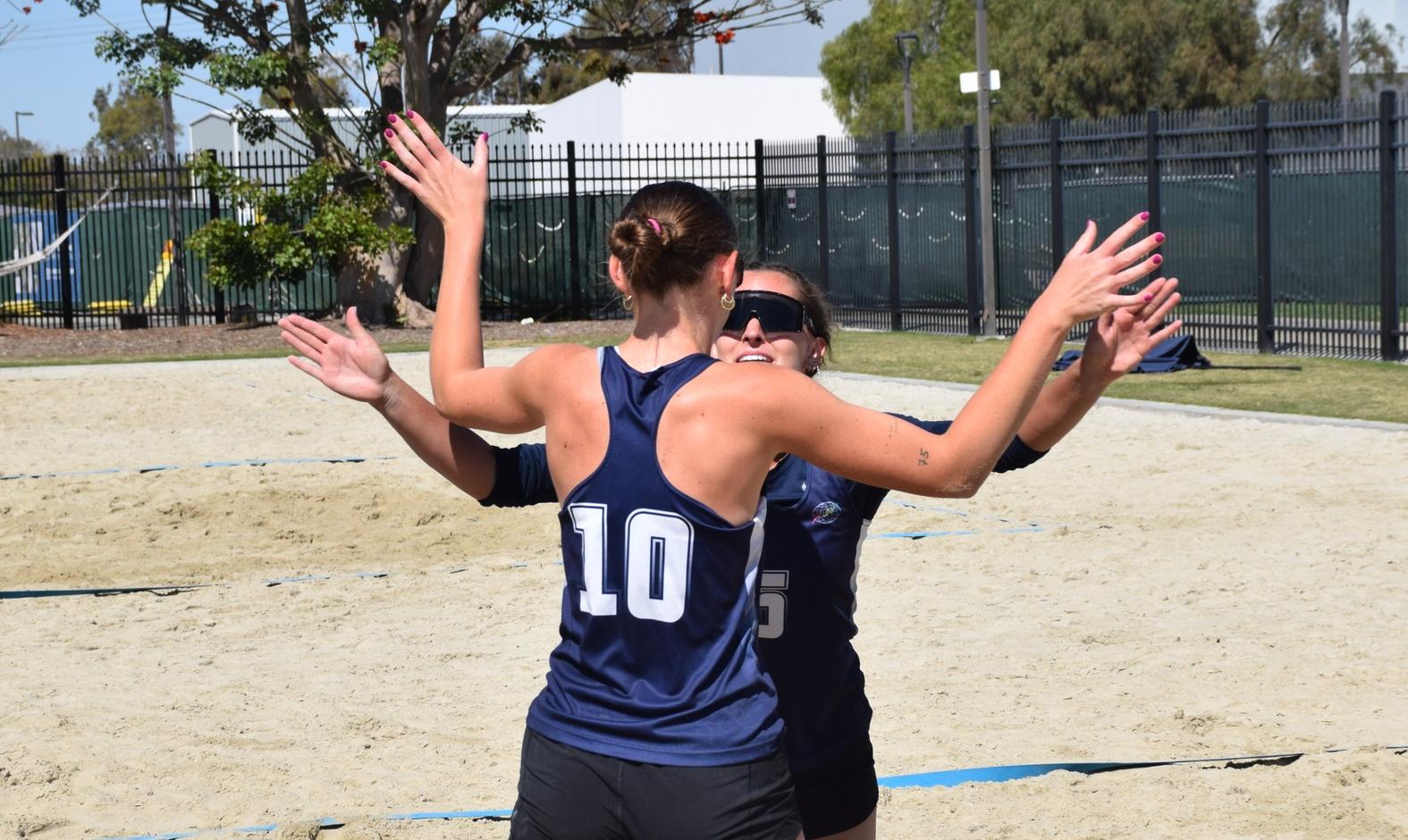 Women's beach volleyball team splits OEC matches at Riverside