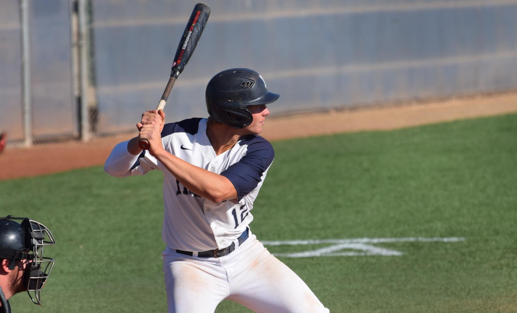 Late rally isn't enough for baseball team in loss to Santa Ana