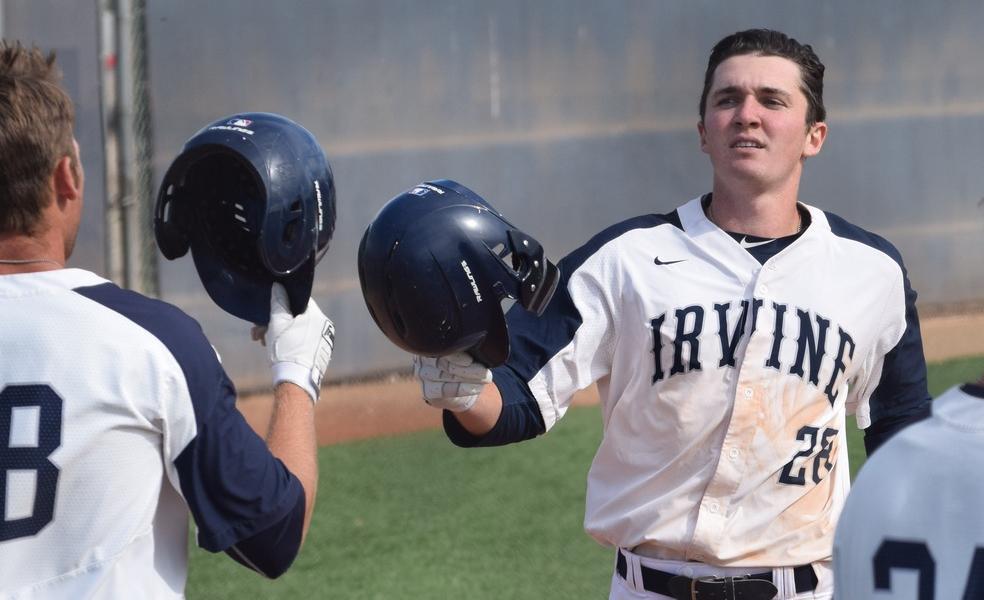 Baseball team knocks off top-ranked team in the state