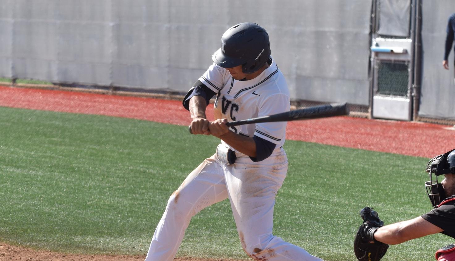 Baseball team lets early lead slip away in loss at Orange Coast