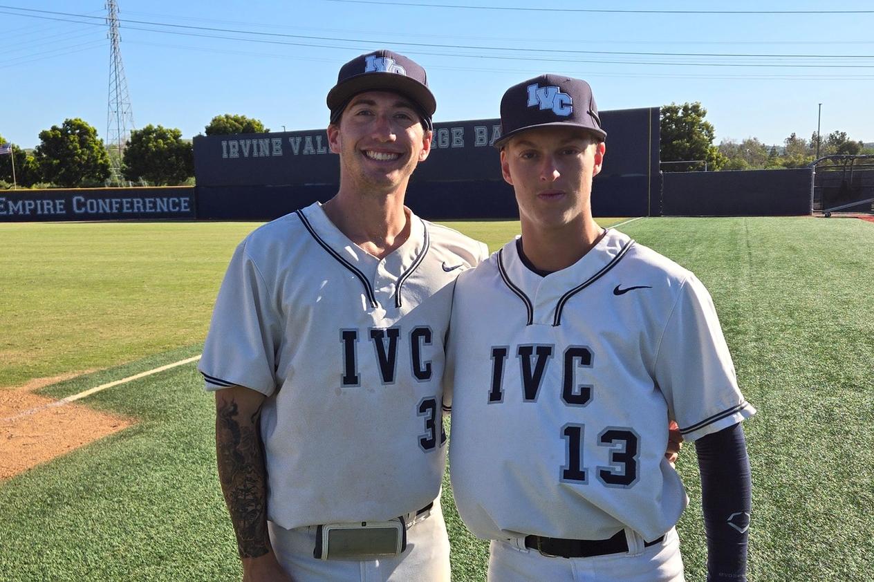 Baseball team gets big flies from Snitko and Stafford in win
