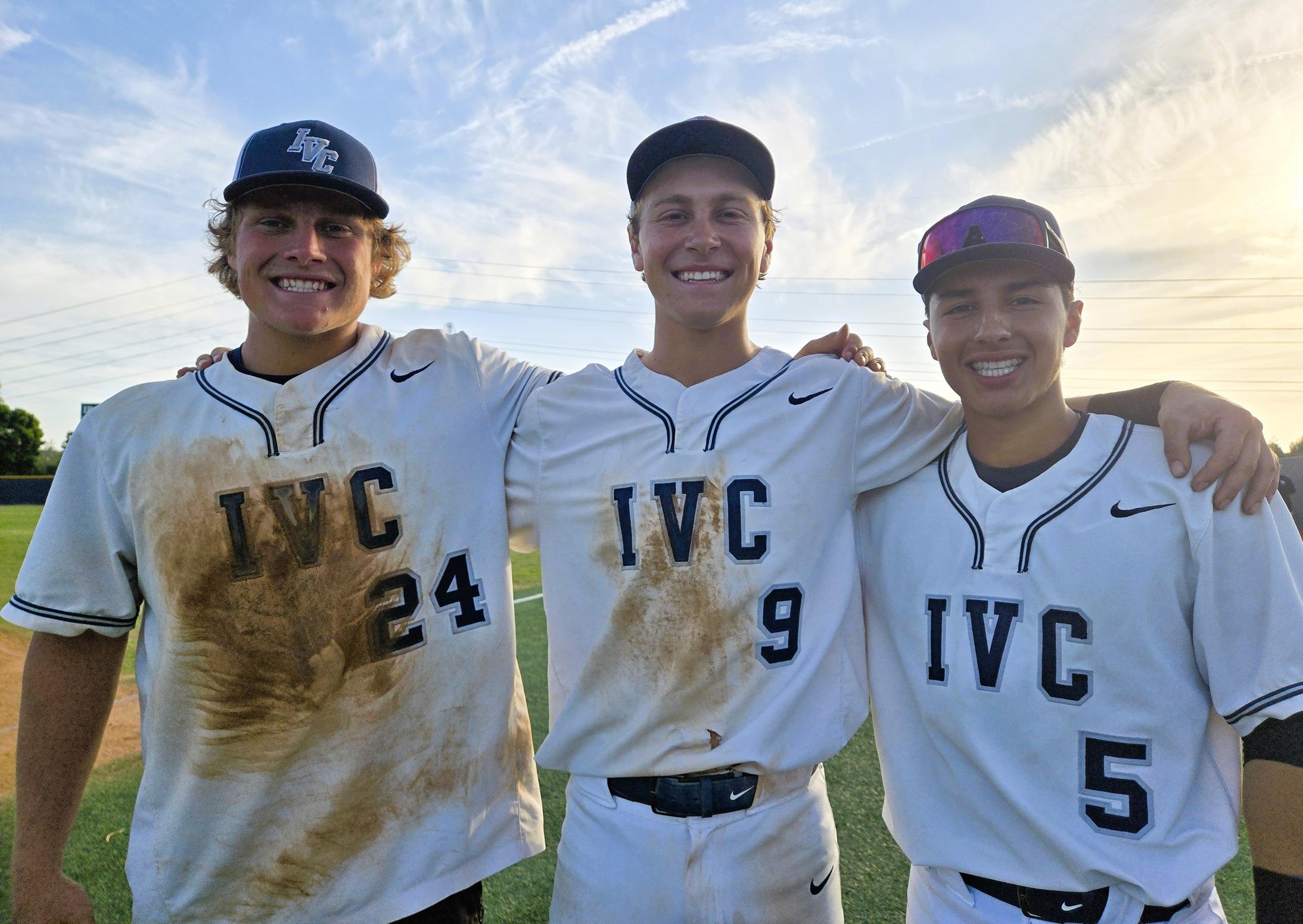 Baseball team continues to roll, defeats Cerro Coso by seven