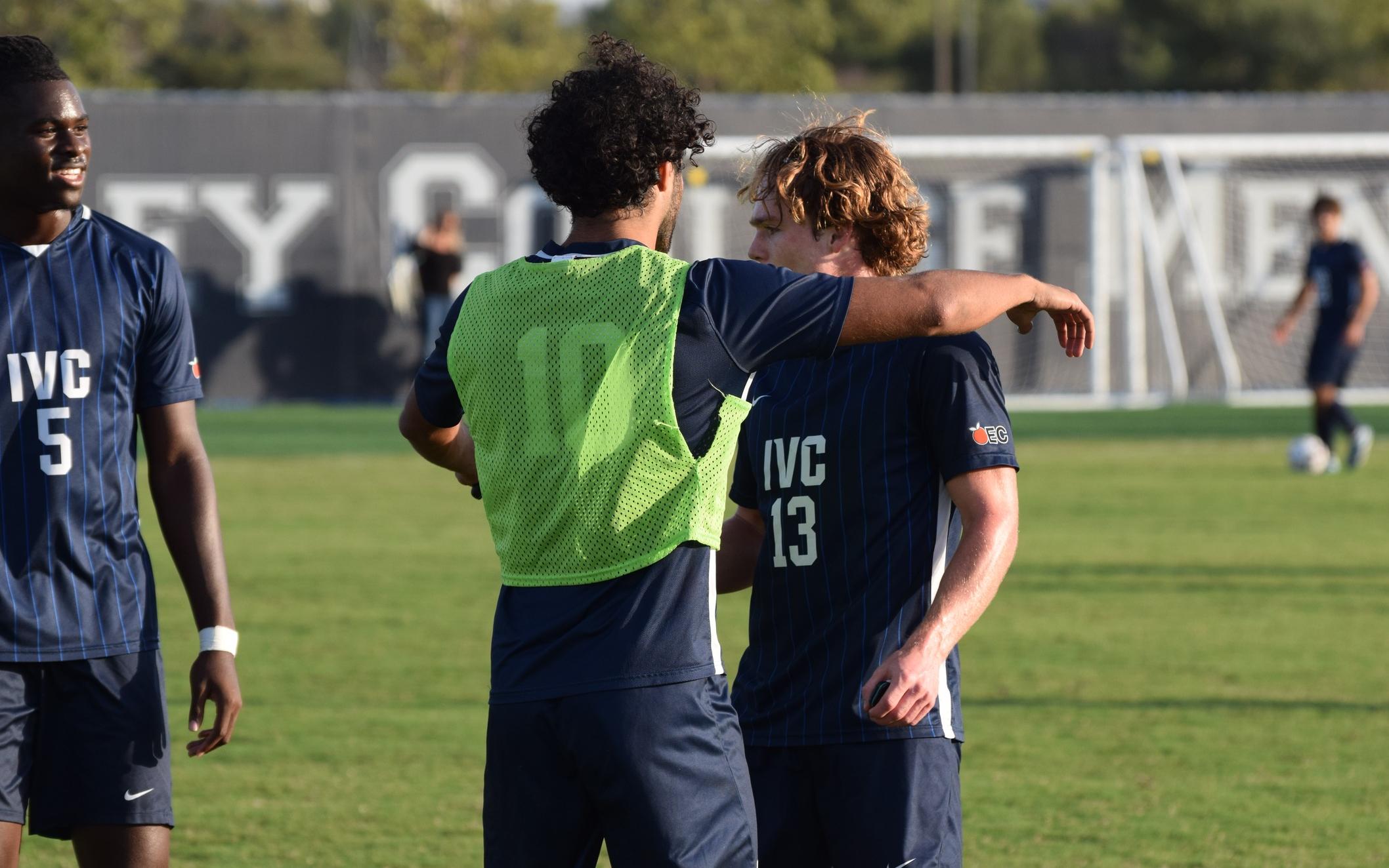 Men's soccer team rallies for 2-1 OEC win over Orange Coast