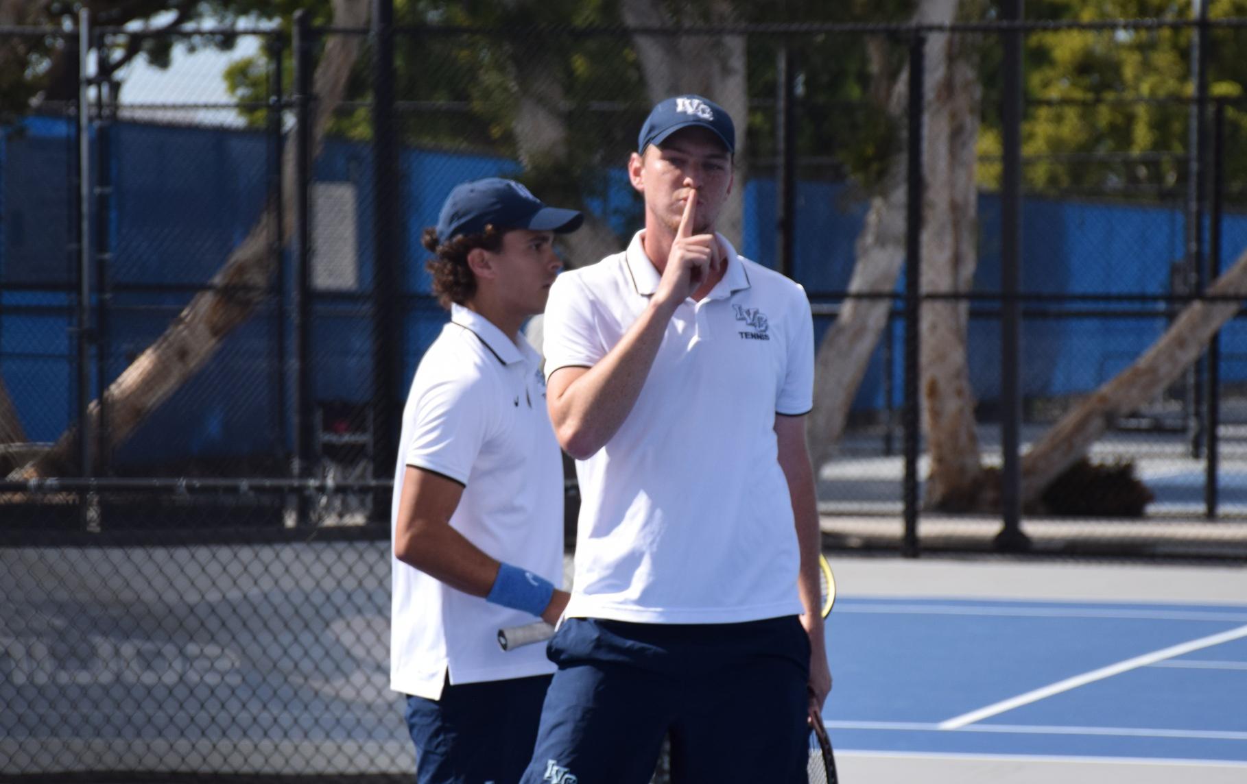 The No. 1 in So. Cal. men's tennis team downs Saddleback, 9-0
