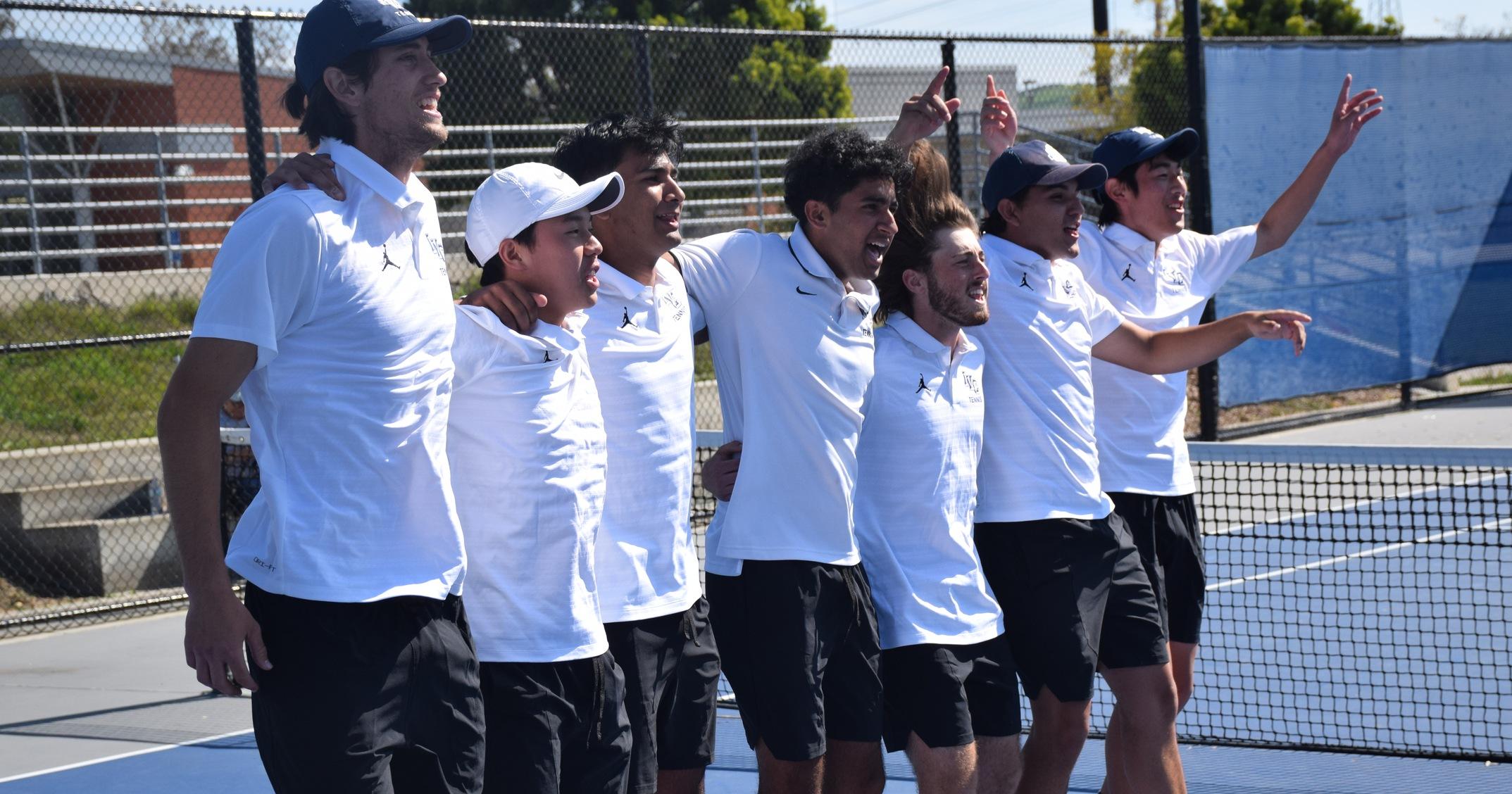 Men's tennis team goes to No. 1 Ventura and pulls off upset