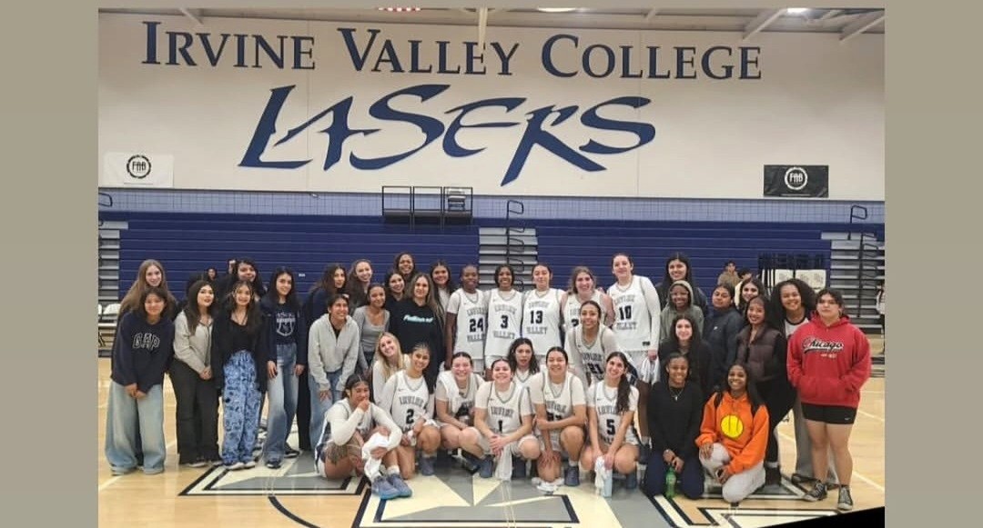 Women's basketball team takes care of business vs. Fullerton